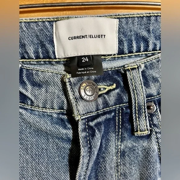 Current/Elliott Jeans light blue denim. Frayed ankle length. Ladies‎ Size 24 - Picture 11 of 11